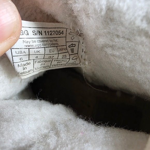 UGG Classic Clear Mini Rainbow Stripe Boots Womens‎ US 6 Colorful Boots - Picture 8 of 8